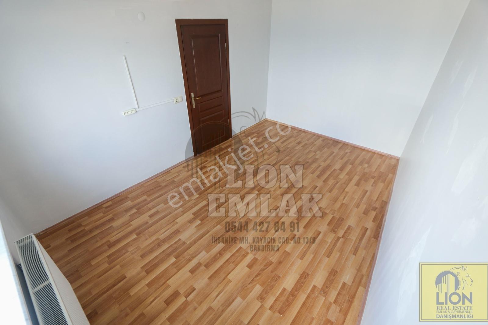 Lıon'dan Hacı Yusuf'ta Deniz Manzaralı Satılık 4+1 Daire — fotoğraf 34