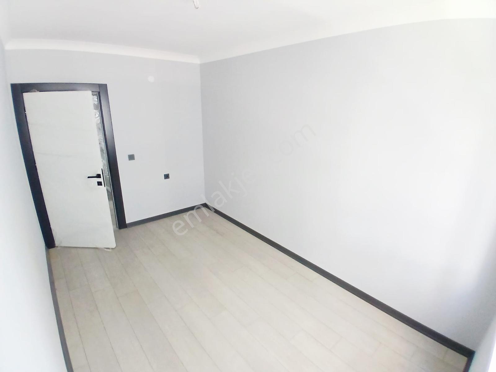 Güzelyaka Mahallesi Yeni Bina Merkezi Konumda 2+1 Satılık Daire — fotoğraf 11
