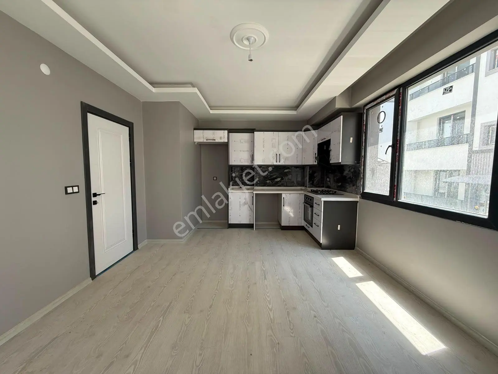 Yüksel'den Kadıköy'de Yerden Isıtma Kapalı Otoparklı 1+1 Daire — fotoğraf 20