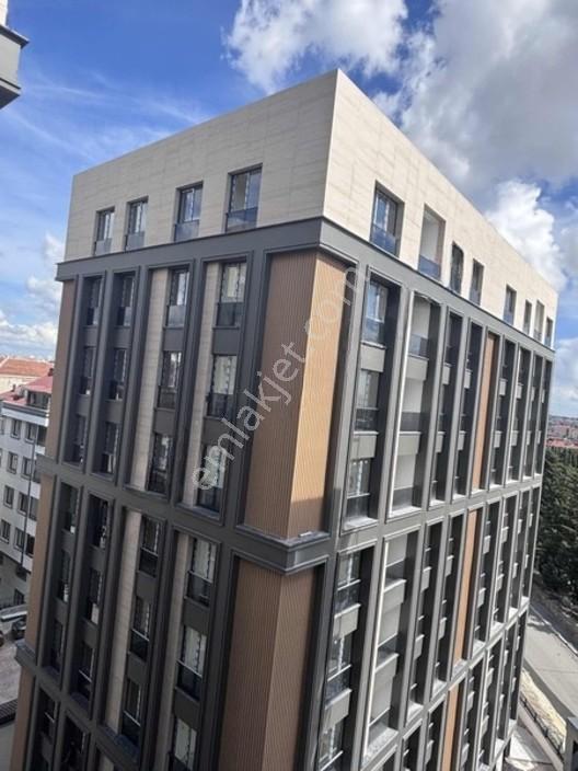 Fettahoğlu Garden Life'de Site İçi 3+1 Satılık 8. Kat Daire — fotoğraf 2