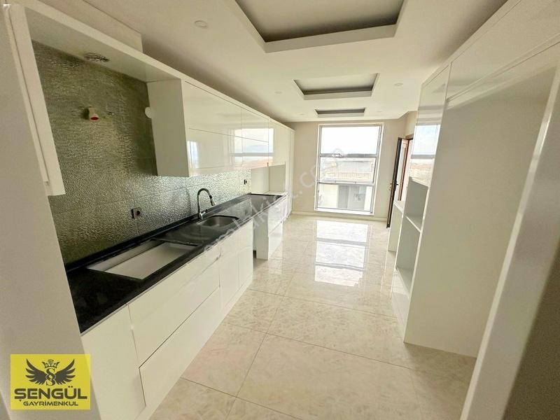 Şengül Gyo'dan Gül Meydanı Siteiçi Havuzu Satılık Mükemmel Daire — fotoğraf 8