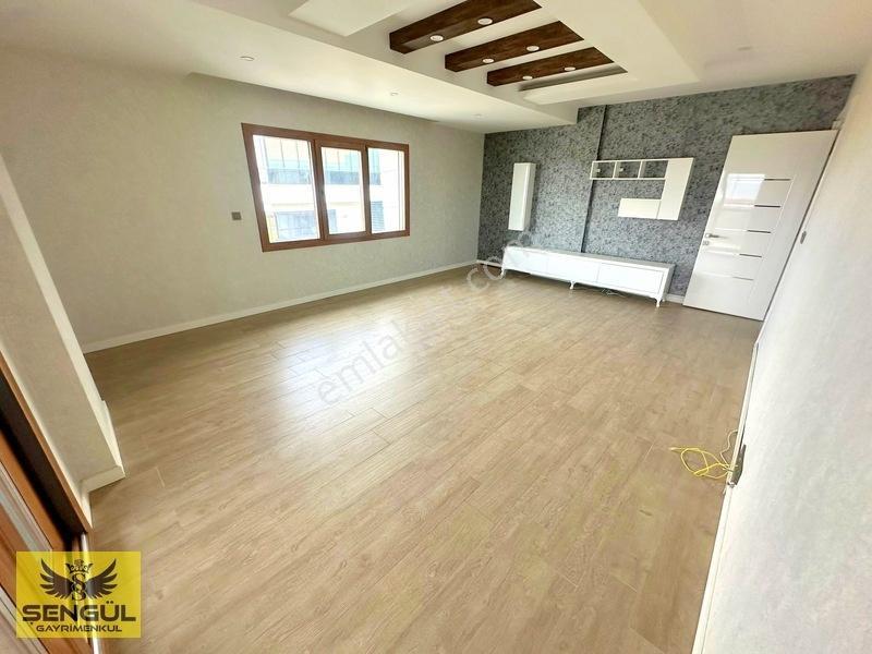 Şengül Gyo'dan Gül Meydanı Siteiçi Havuzu Satılık Mükemmel Daire — fotoğraf 32