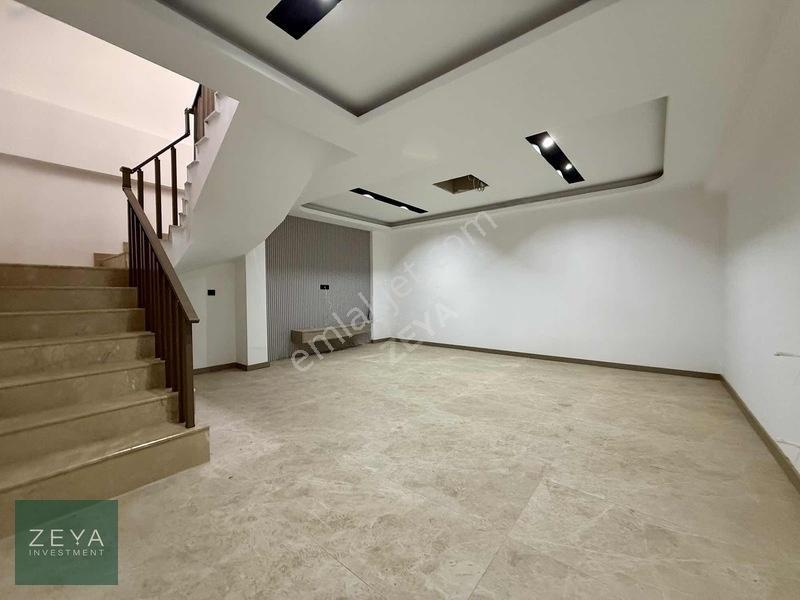 Altıntaşta Qualista Manzarada Satılık Villa — fotoğraf 21