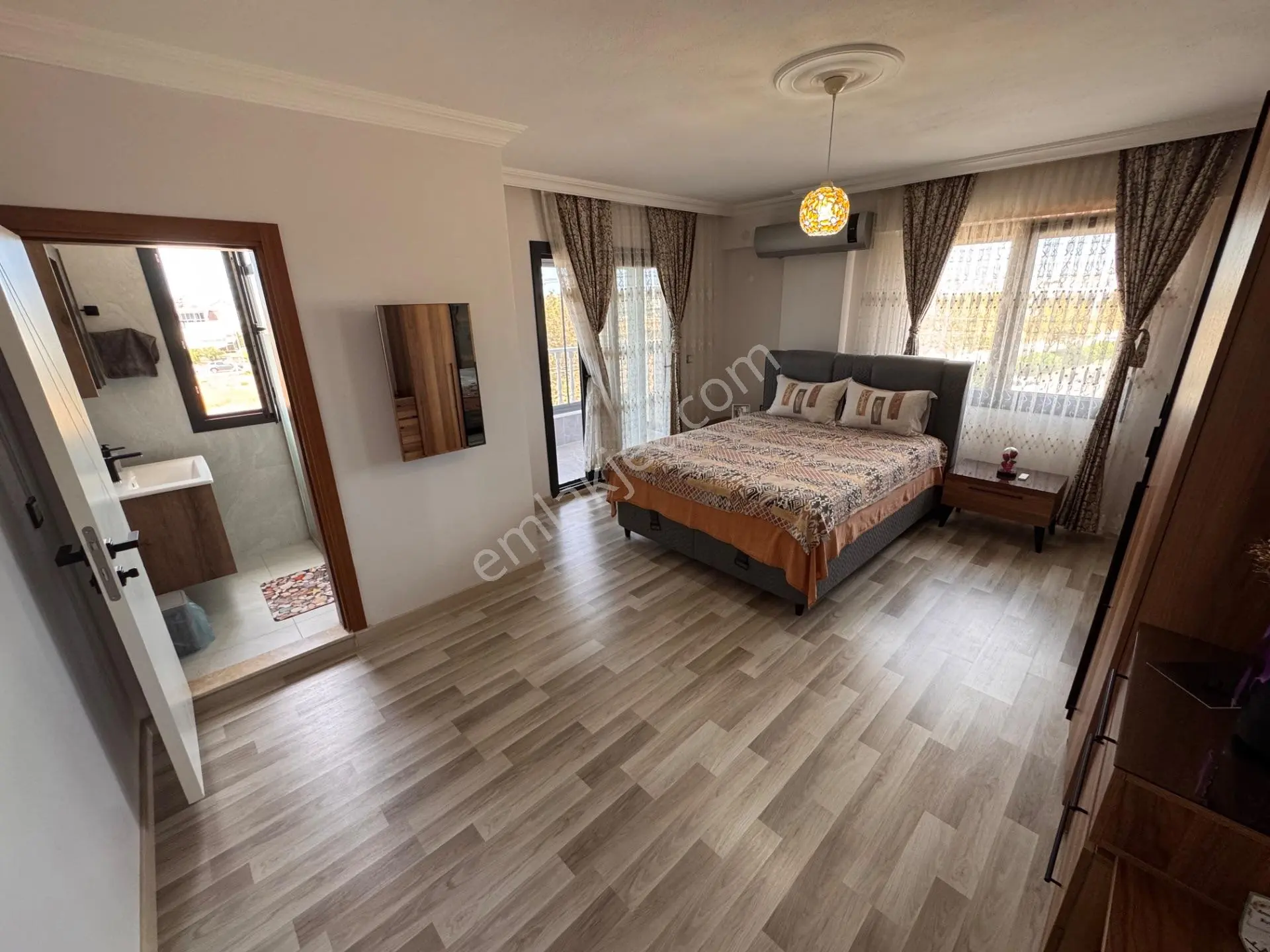 Didim Çamlıkta Denize Yakın Full Eşyalı Geniş Teraslı Satılık Dubleks Daire — fotoğraf 6