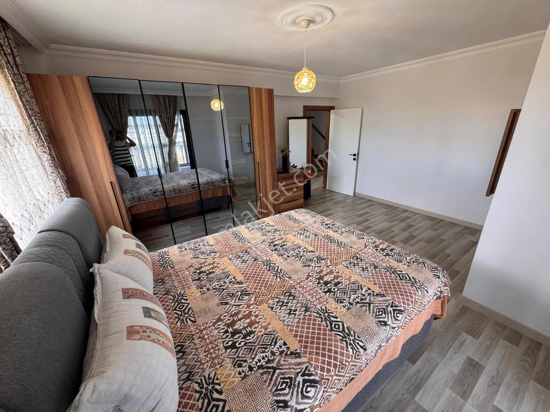 Didim Çamlıkta Denize Yakın Full Eşyalı Geniş Teraslı Satılık Dubleks Daire — fotoğraf 9