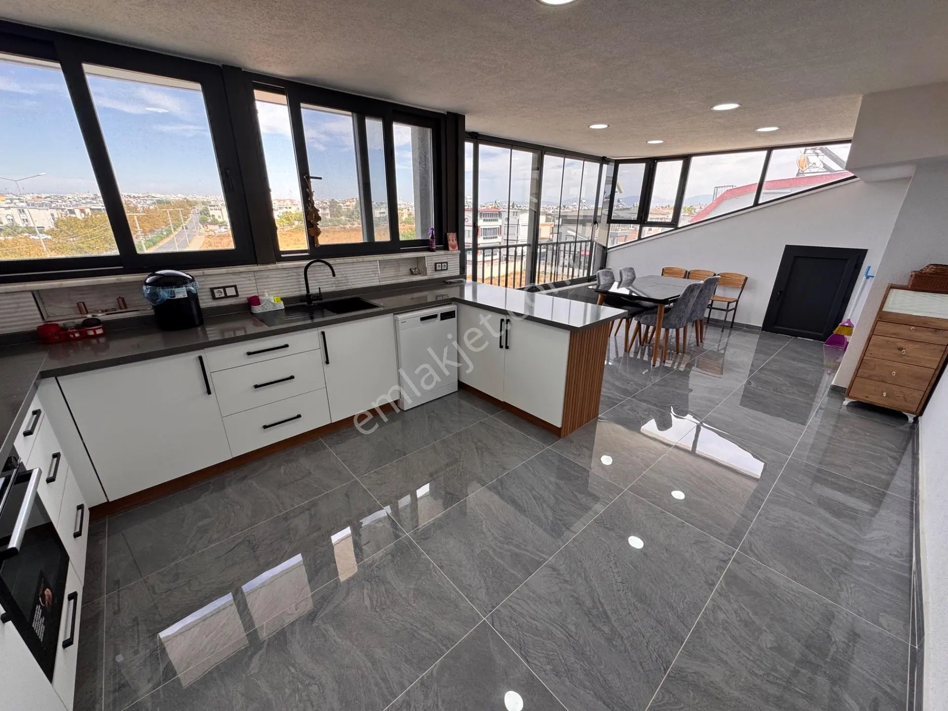 Didim Çamlıkta Denize Yakın Full Eşyalı Geniş Teraslı Satılık Dubleks Daire — fotoğraf 26