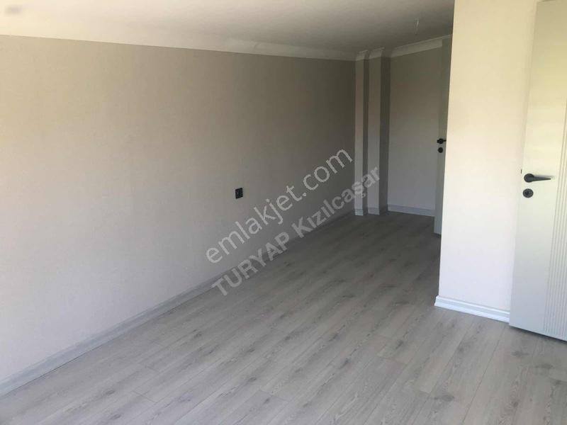 Güvenlikli Site, Şerefiyesi Yüksek, Bağımsız Mutfak Satılık 2+1 — fotoğraf 16