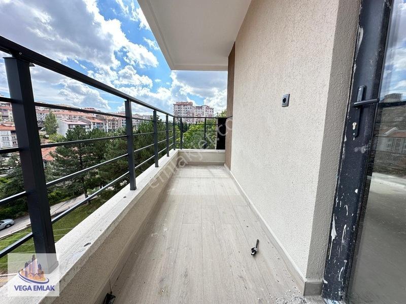 Vega Emlak'tan %70 Kredili Celal Esata 2 Dk Park Karşısı Sıfır — fotoğraf 15