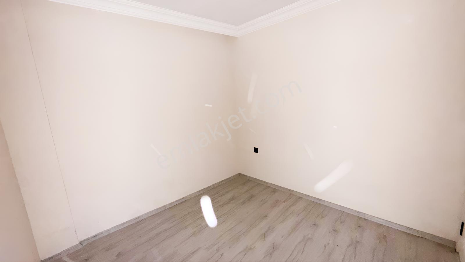 Bölgenin En Uygunu Mutfak Salon Ayrı 2+1 Sıfır Daire — fotoğraf 17