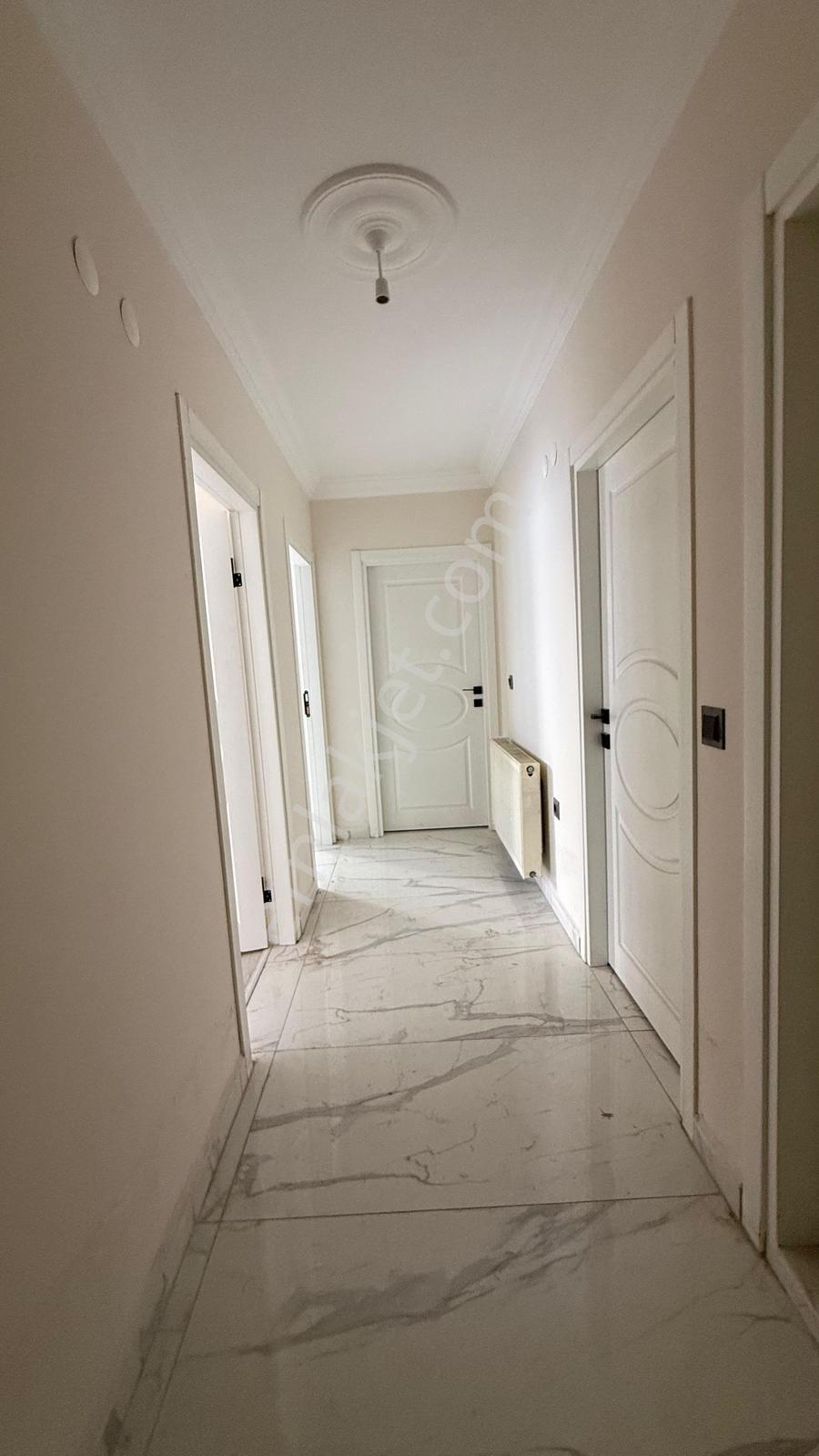 Bölgenin En Uygunu Mutfak Salon Ayrı 2+1 Sıfır Daire — fotoğraf 20