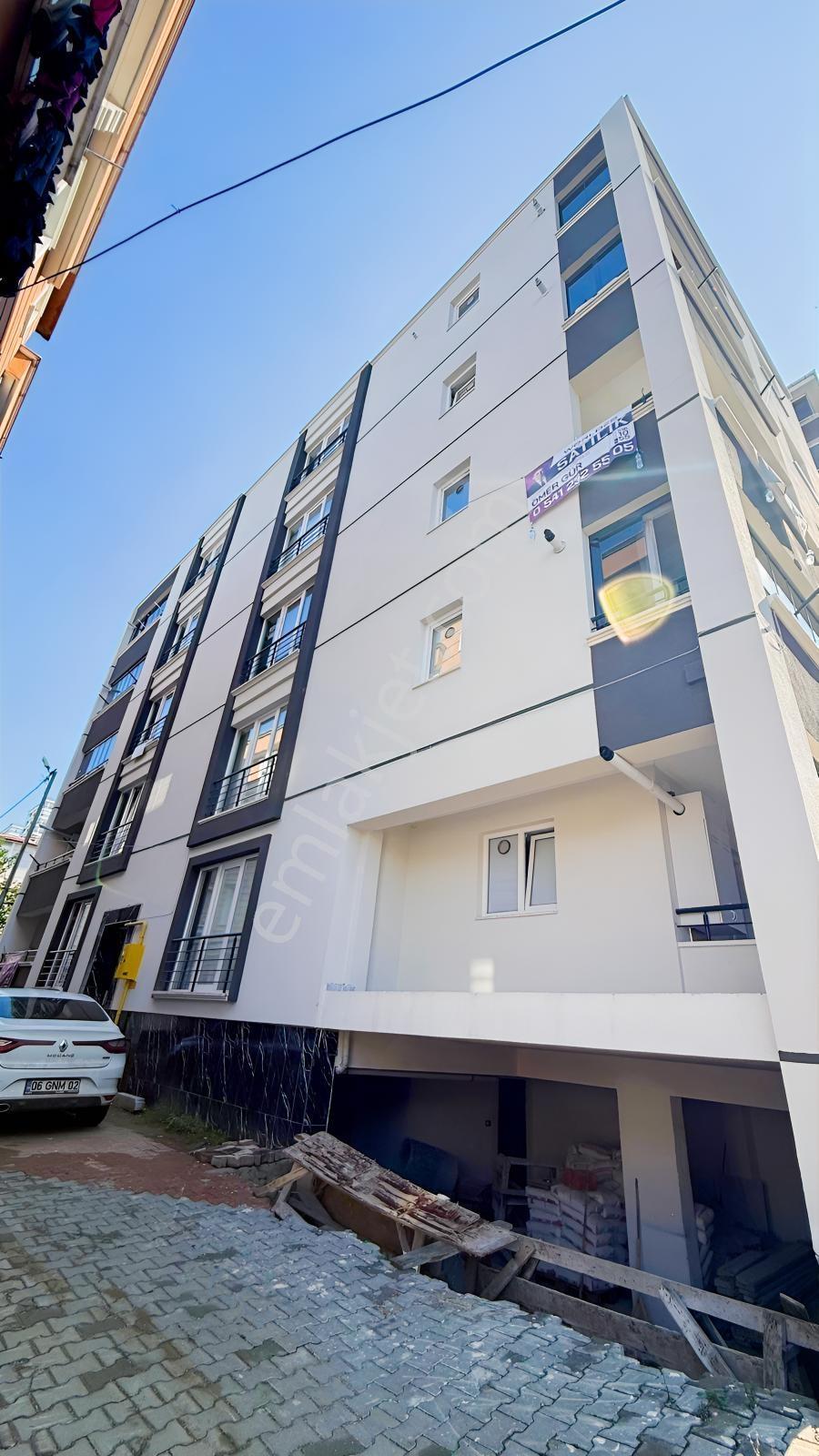 Bölgenin En Uygunu Mutfak Salon Ayrı 2+1 Sıfır Daire — fotoğraf 22