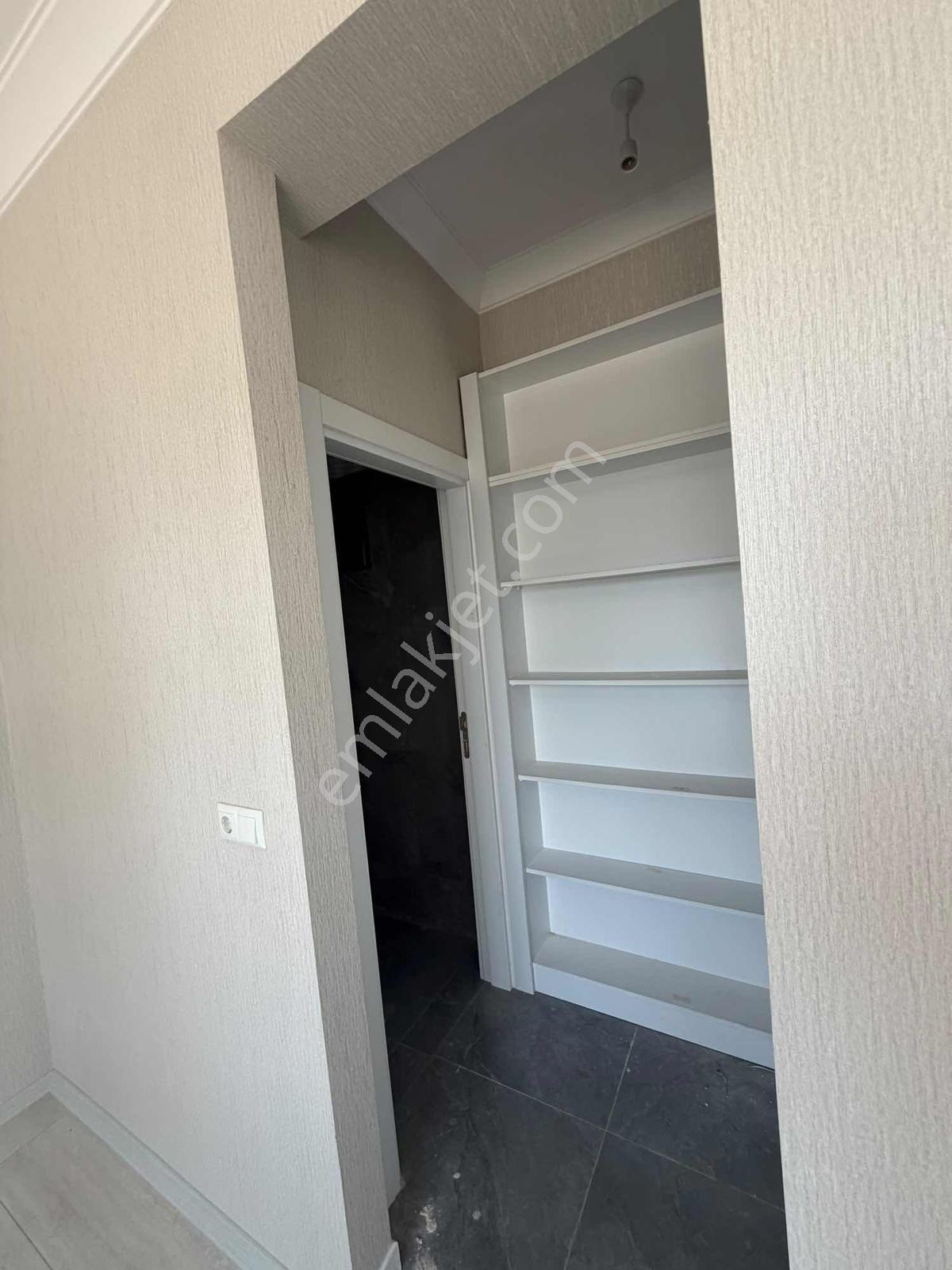 Cengizler'den Selim Sultan'da Satılık Yüksek Giriş 4+1 Daire — fotoğraf 29