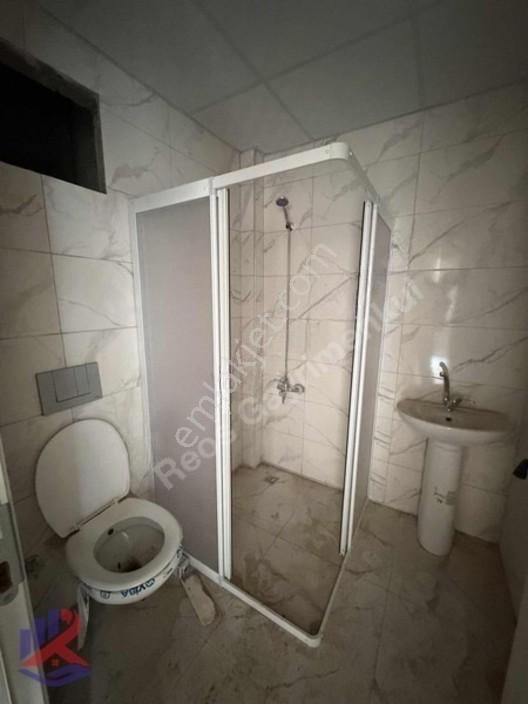 Reos Gayrimenkul'den K.çevre Yolunda Sıfır Geniş Satılık 2+1 — fotoğraf 18