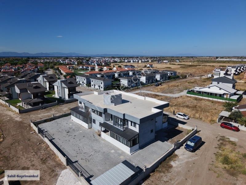 Dikili Saihler Mah. Satılık Az Bulunan Fırsat 1+1 — fotoğraf 2