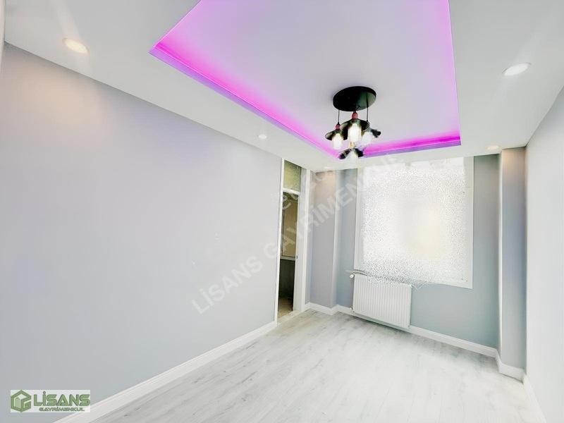 Huzurevleri_metro_durağı_k.mutfak_yenilenmiş_full_extra_3+1 — fotoğraf 32