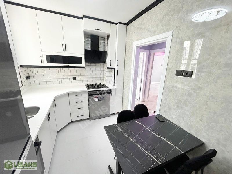Huzurevleri_metro_durağı_k.mutfak_yenilenmiş_full_extra_3+1 — fotoğraf 34