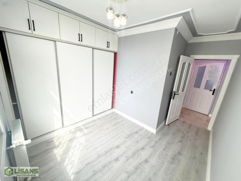 Huzurevleri_metro_durağı_k.mutfak_yenilenmiş_full_extra_3+1 — fotoğraf 35