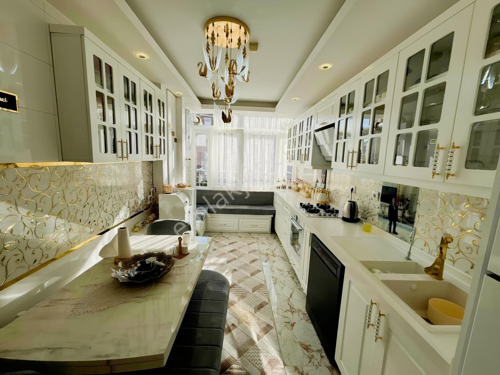 Gültepe Mahallesi 3+1 Full Yapılı Acil Satılık Daire — fotoğraf 7