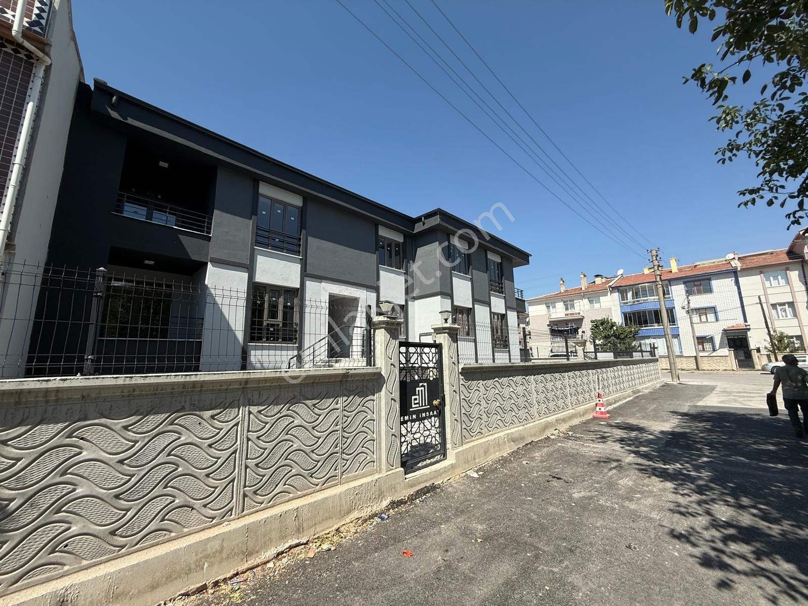 Tramvaya Yakın Dumlupınarda 2+1 Geniş Satılık Daire — fotoğraf 36