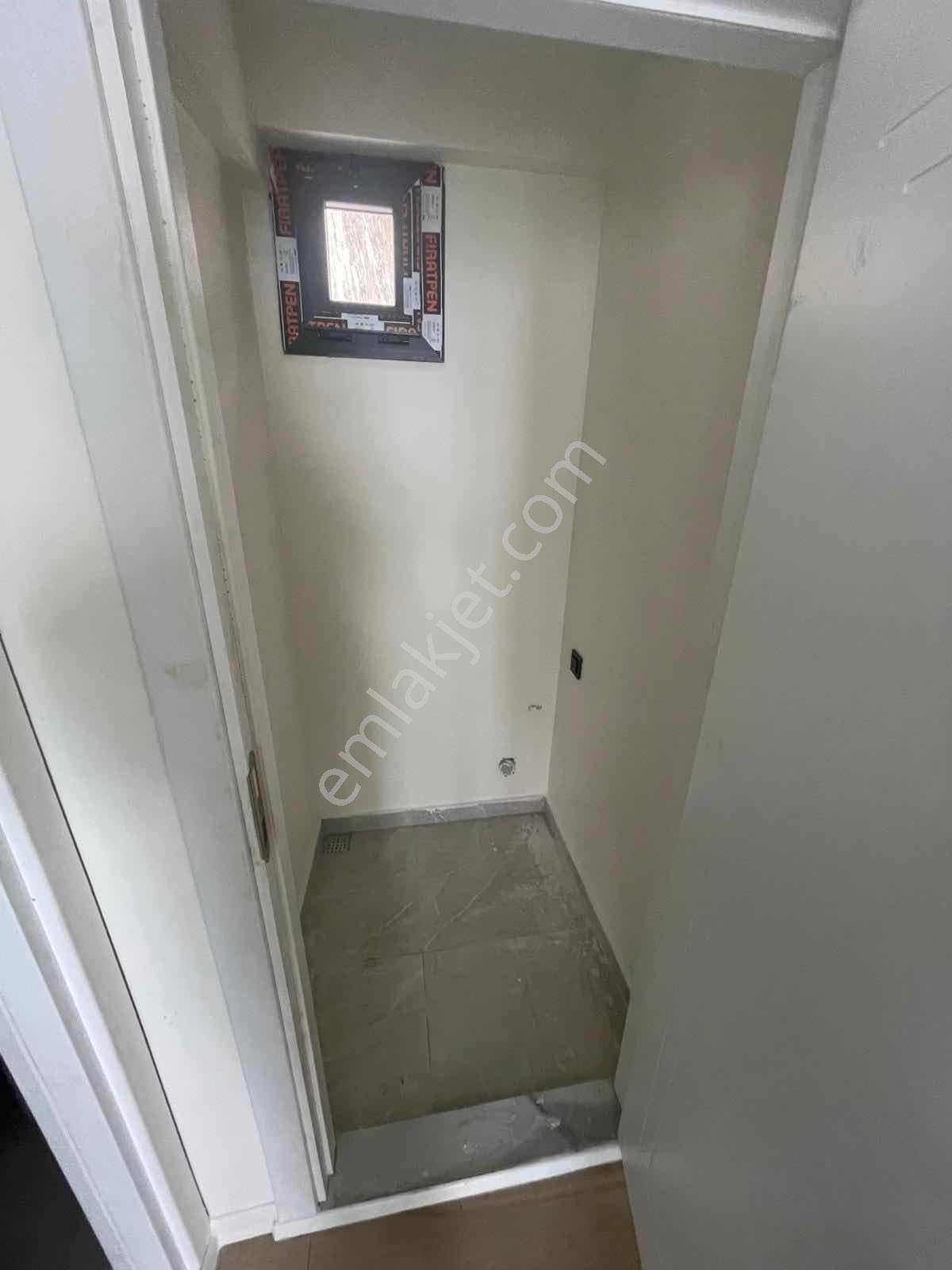 Emin Gayrimenkulden Mahmutbey Metro Dibi Sıfır Binada 2+1 Daire — fotoğraf 6