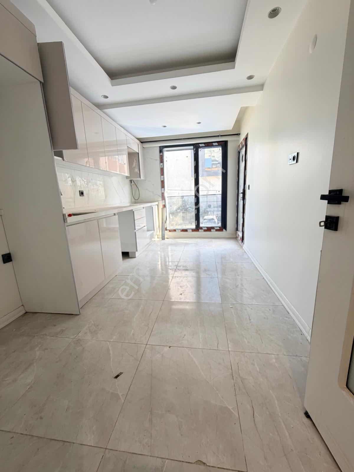 Emin Gayrimenkulden Mahmutbey Metro Dibi Sıfır Binada 2+1 Daire — fotoğraf 8