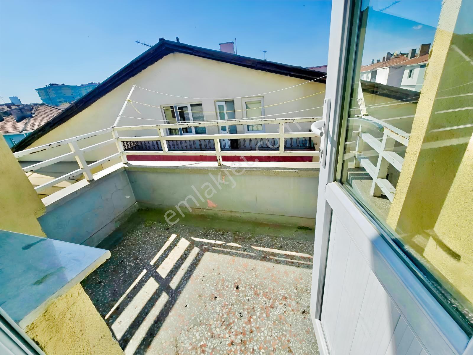 Sincan Plevne Mah. 4+1 Yapılı Geniş Katta Satılık Daire — fotoğraf 4