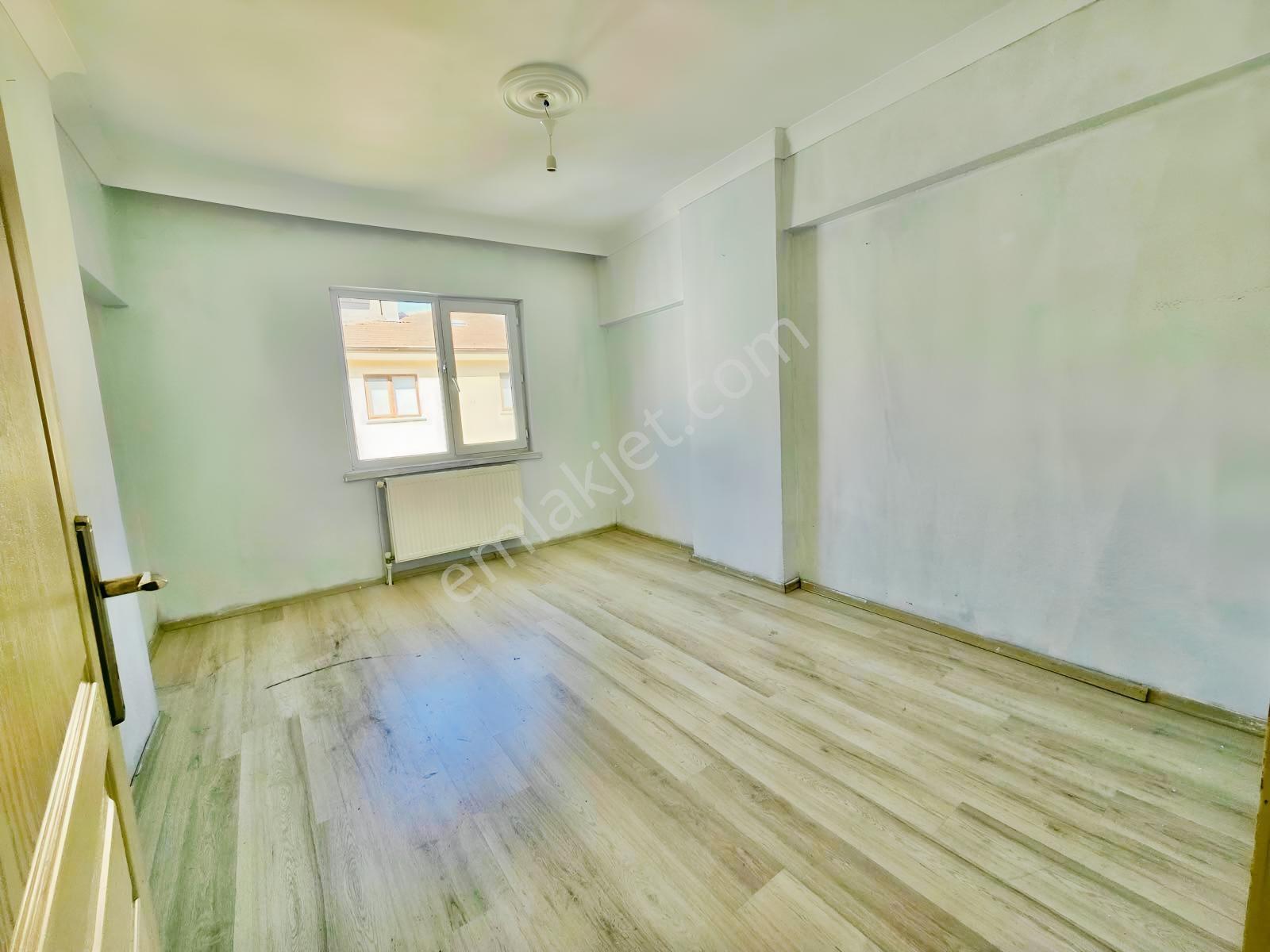 Sincan Plevne Mah. 4+1 Yapılı Geniş Katta Satılık Daire — fotoğraf 19
