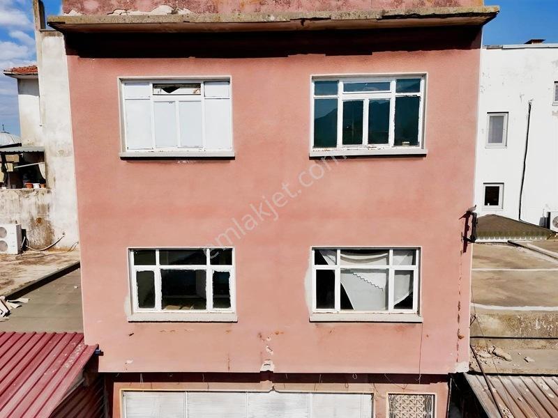 Tire' Nin Kalbinde Komple Satılık Bina — fotoğraf 3
