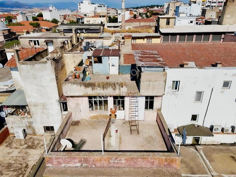 Tire' Nin Kalbinde Komple Satılık Bina — fotoğraf 4