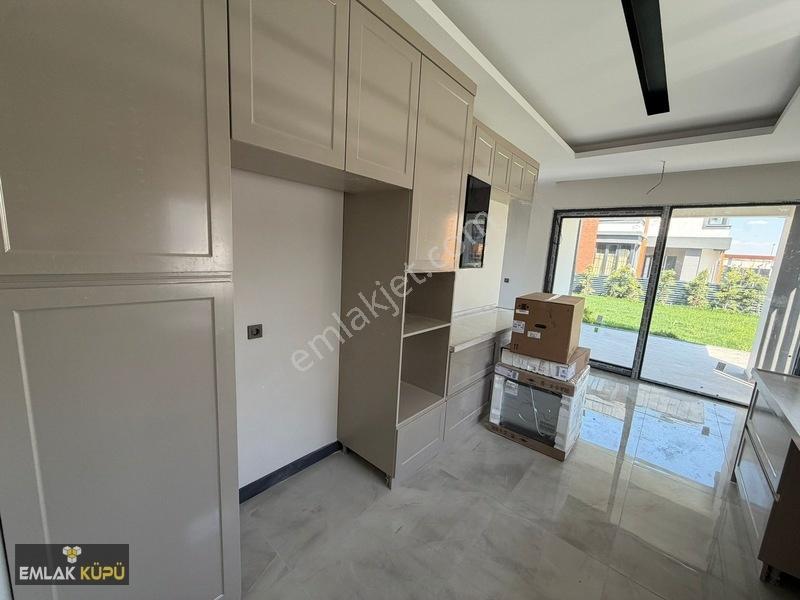 Bağlıca Mahallesi Satılık 5+1 Site İçinde Geniş Bahçeli Villa — fotoğraf 6