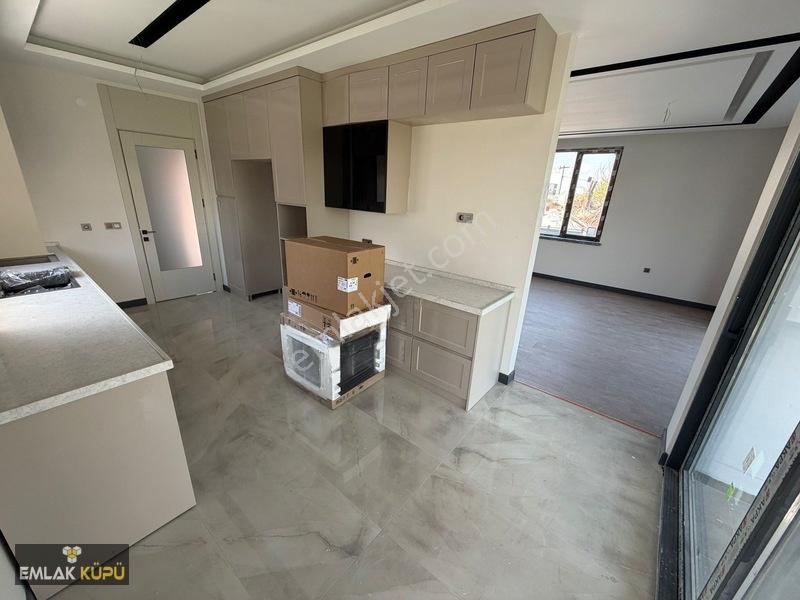 Bağlıca Mahallesi Satılık 5+1 Site İçinde Geniş Bahçeli Villa — fotoğraf 7