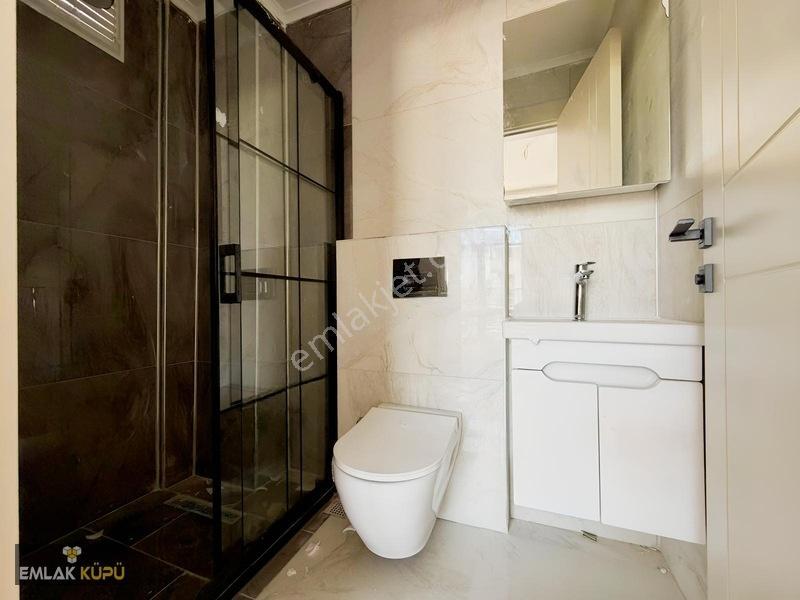 Bağlıca Mahallesi Satılık 5+1 Site İçinde Geniş Bahçeli Villa — fotoğraf 12