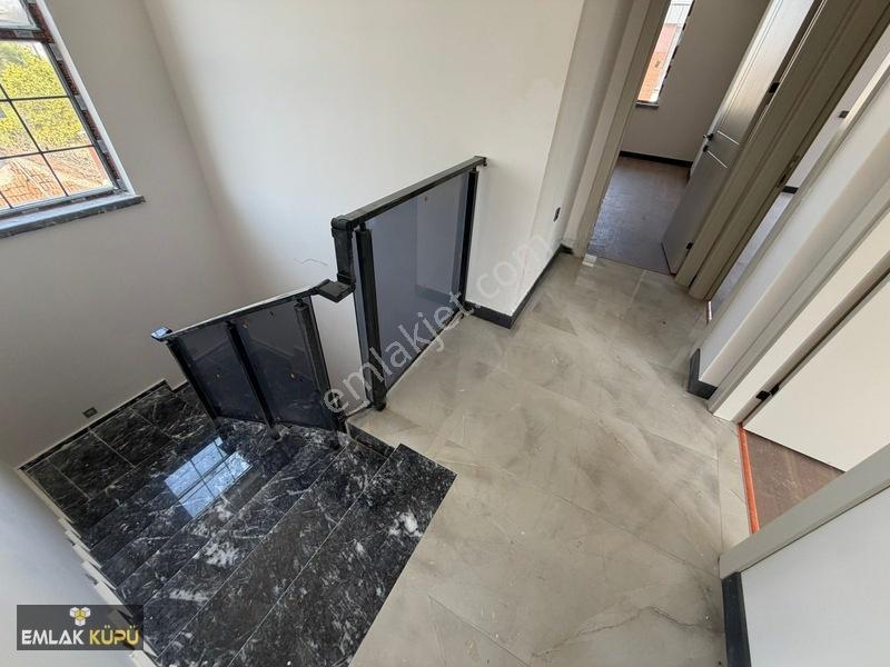 Bağlıca Mahallesi Satılık 5+1 Site İçinde Geniş Bahçeli Villa — fotoğraf 14