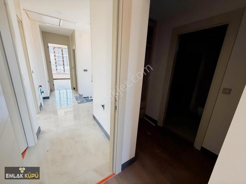 Bağlıca Mahallesi Satılık 5+1 Site İçinde Geniş Bahçeli Villa — fotoğraf 15
