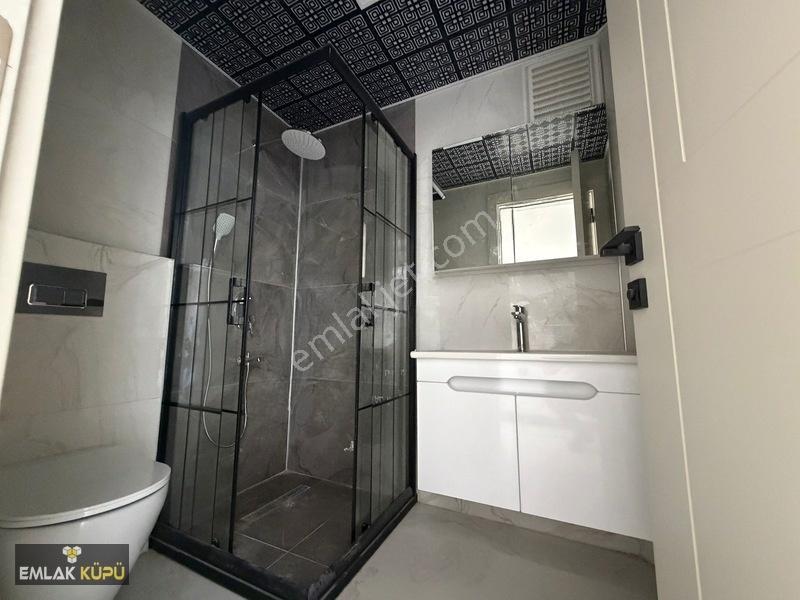 Bağlıca Mahallesi Satılık 5+1 Site İçinde Geniş Bahçeli Villa — fotoğraf 16