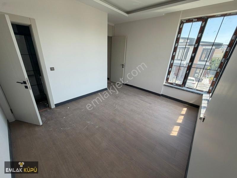 Bağlıca Mahallesi Satılık 5+1 Site İçinde Geniş Bahçeli Villa — fotoğraf 19