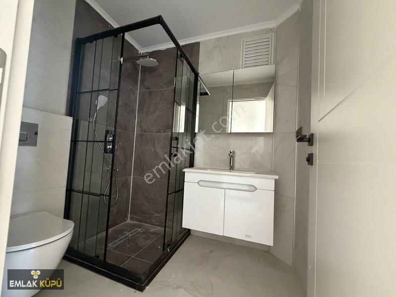 Bağlıca Mahallesi Satılık 5+1 Site İçinde Geniş Bahçeli Villa — fotoğraf 28