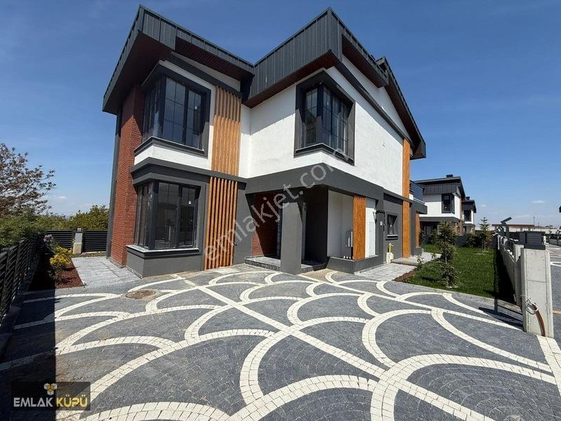 Bağlıca Mahallesi Satılık 5+1 Site İçinde Geniş Bahçeli Villa — fotoğraf 35