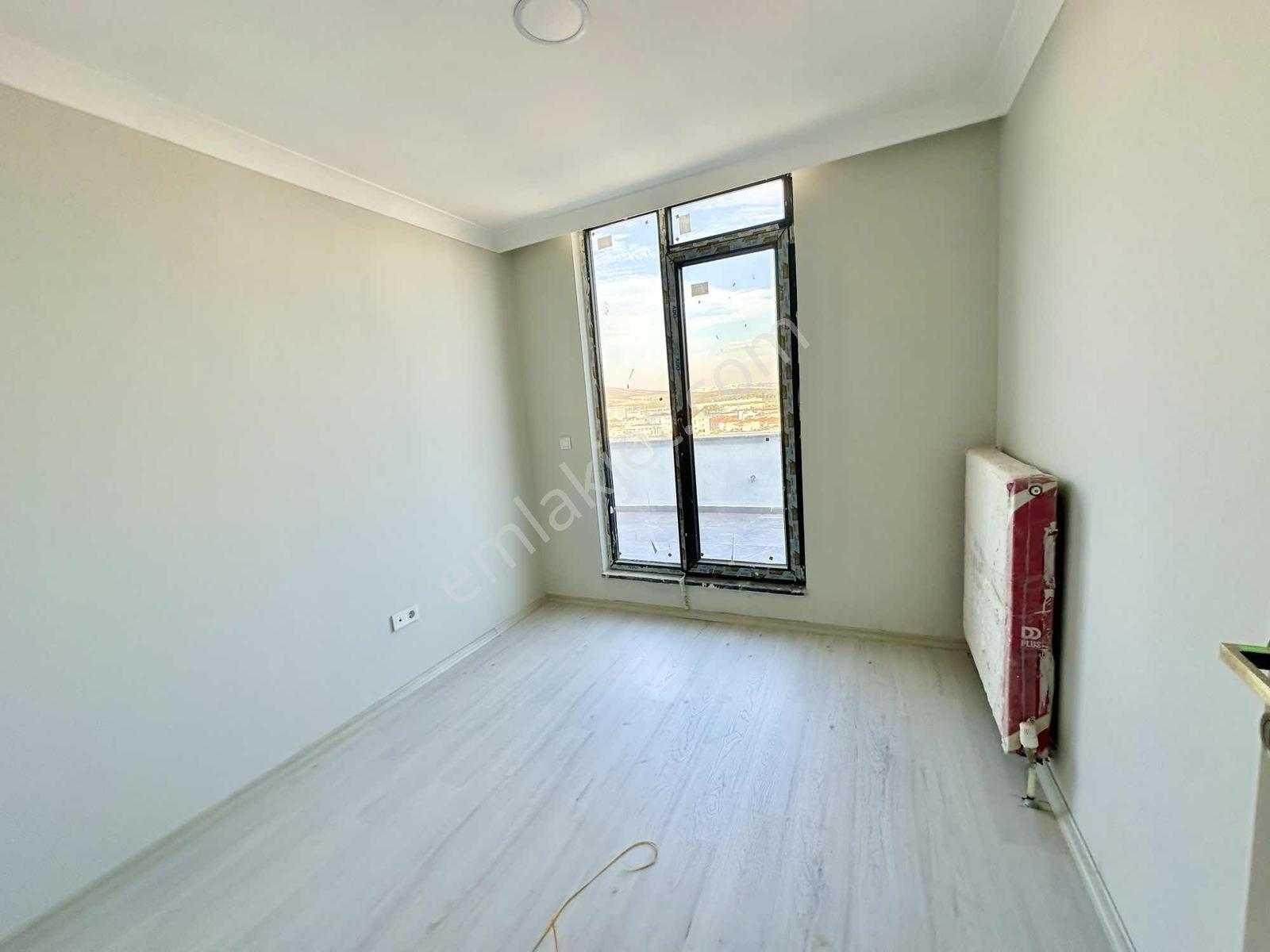 Güvenlikli Sitede 3+1 Dublex — fotoğraf 12