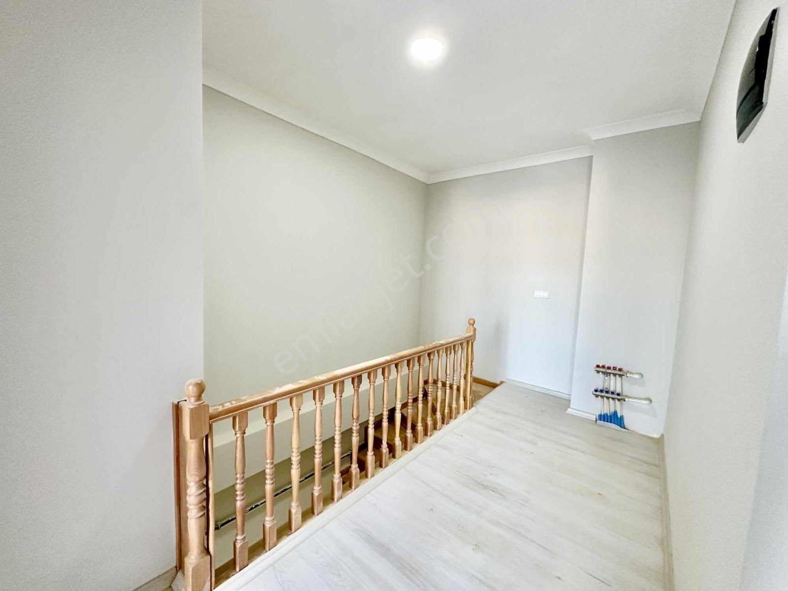 Güvenlikli Sitede 3+1 Dublex — fotoğraf 13