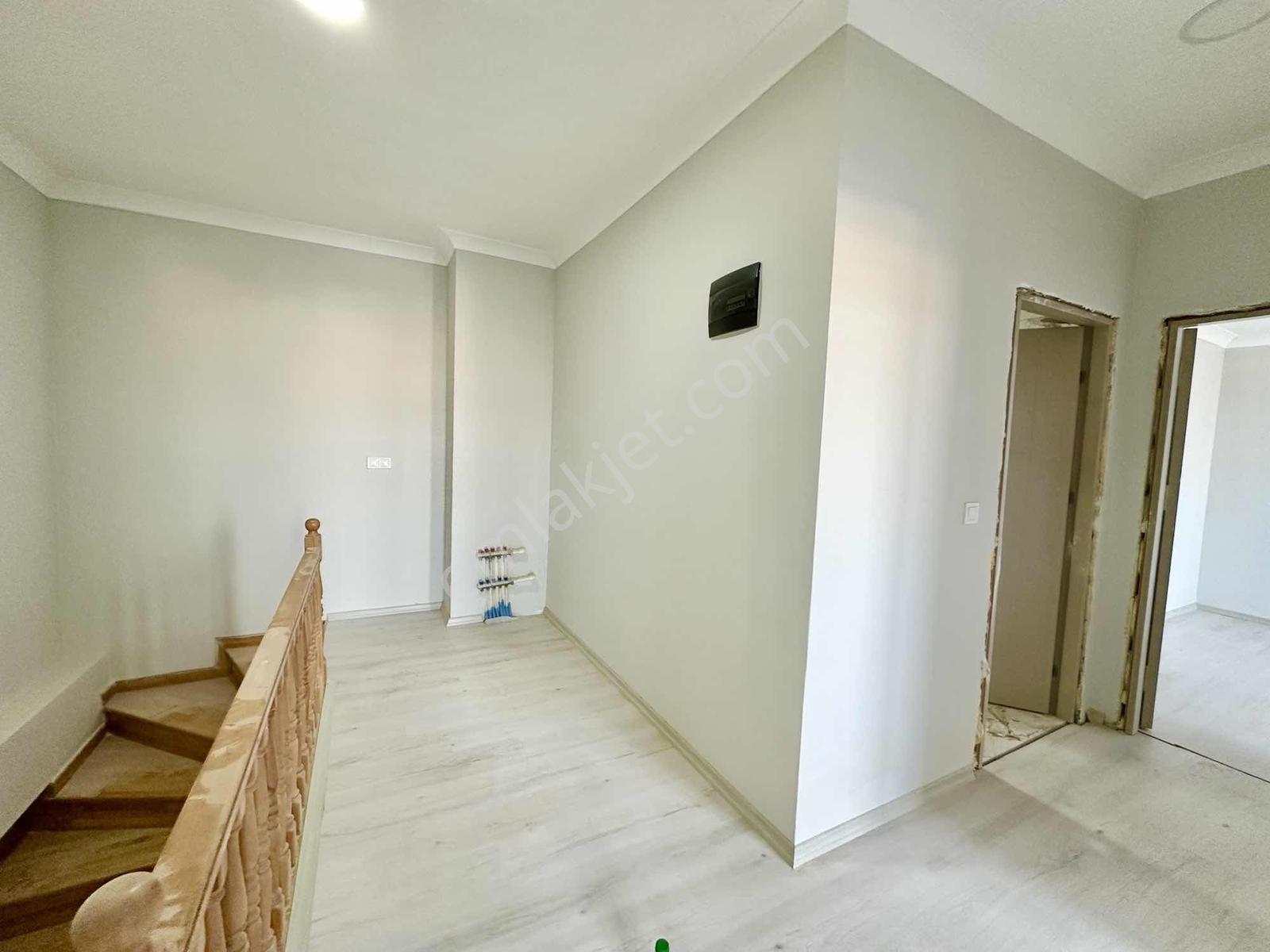 Güvenlikli Sitede 3+1 Dublex — fotoğraf 14