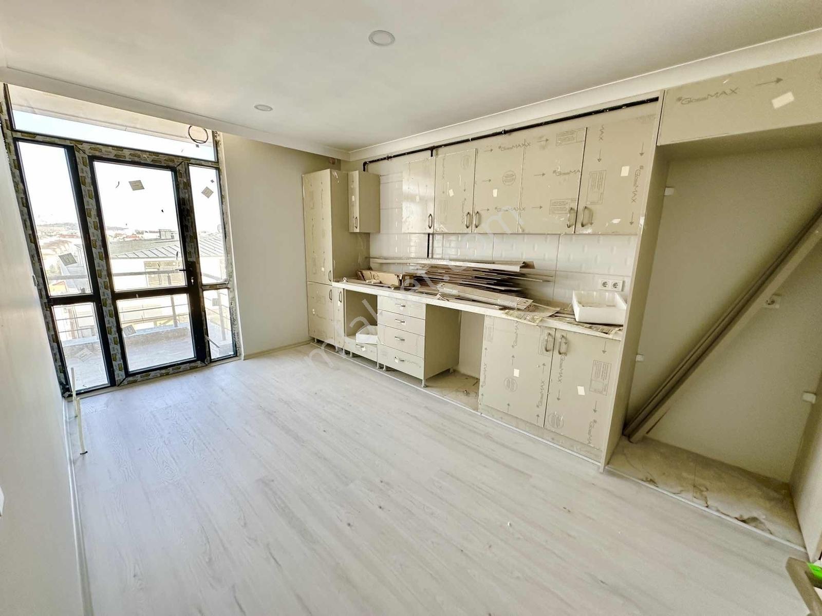 Güvenlikli Sitede 3+1 Dublex — fotoğraf 20