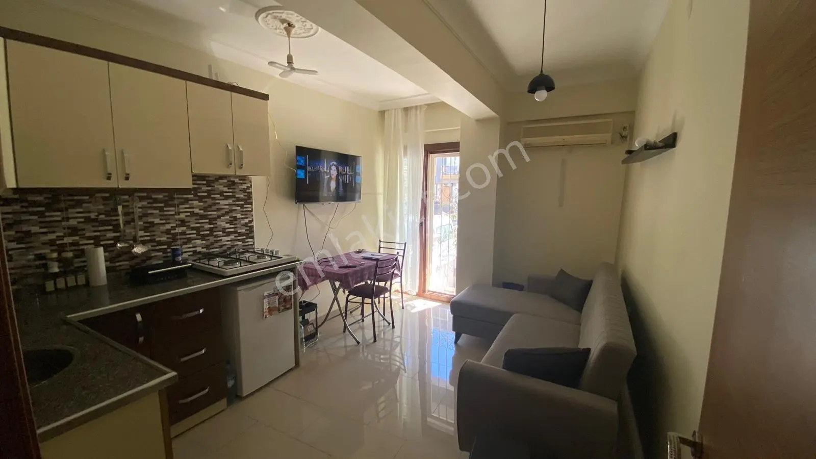 Buca Kuruçeşme Mahallesinde 2+0 Satılık Daire — fotoğraf 4