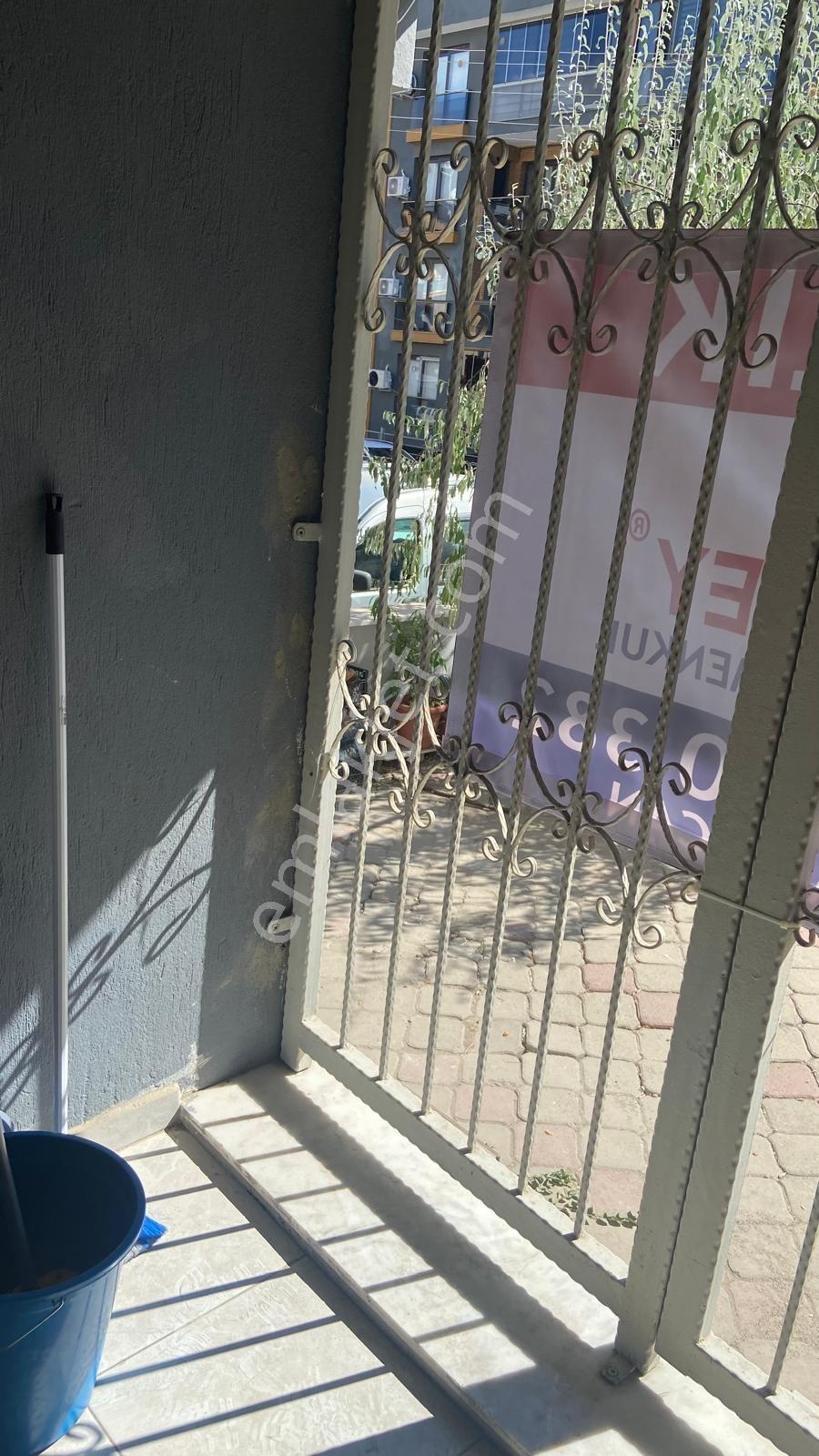 Buca Kuruçeşme Mahallesinde 2+0 Satılık Daire — fotoğraf 7