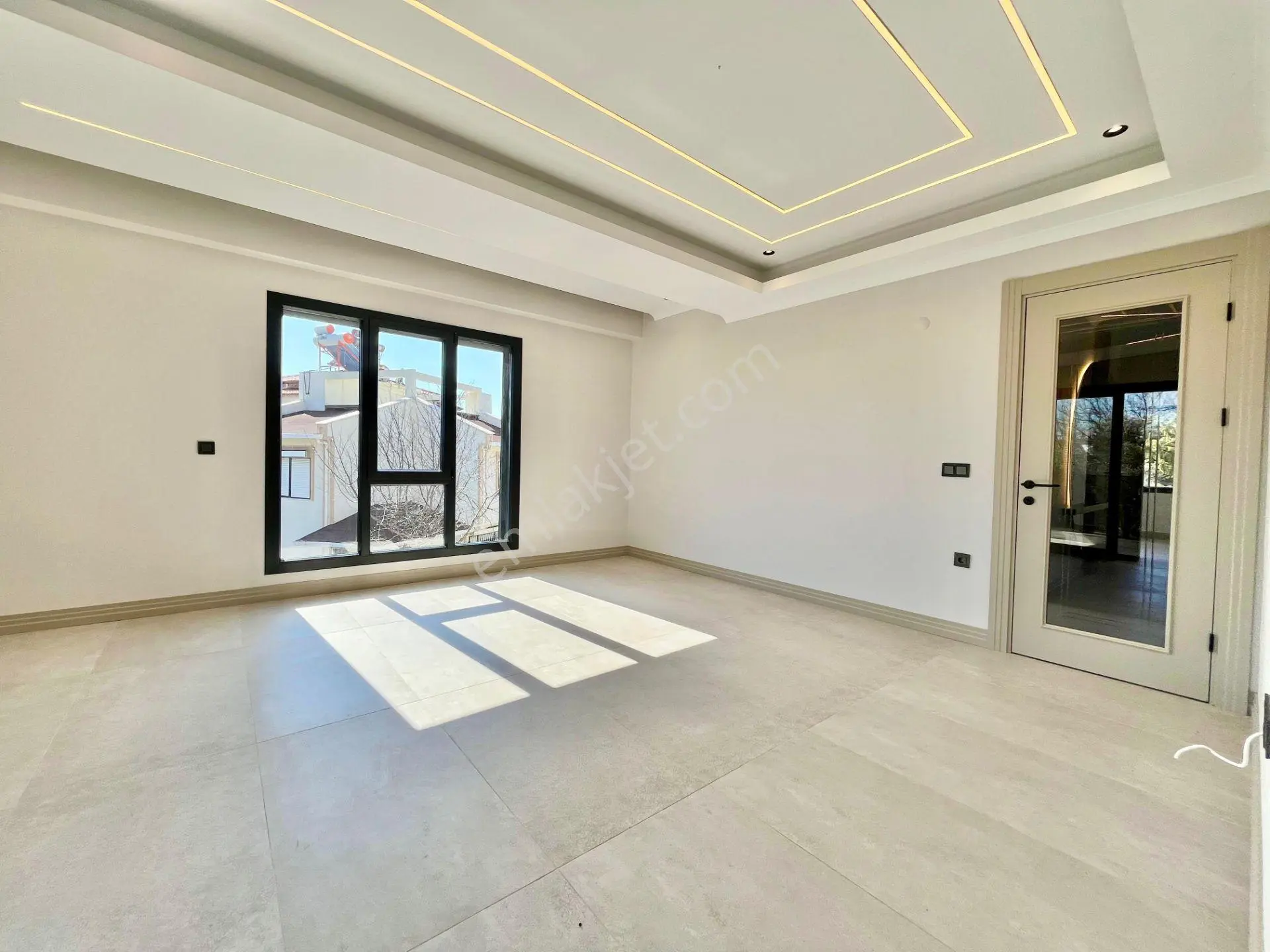 ꧁ay Emlaktan꧂avcılar Fener'de Denize 200 Metre Satılık 2+1 Otoparklı Özel Bahçeli Lüks Daire — fotoğraf 20