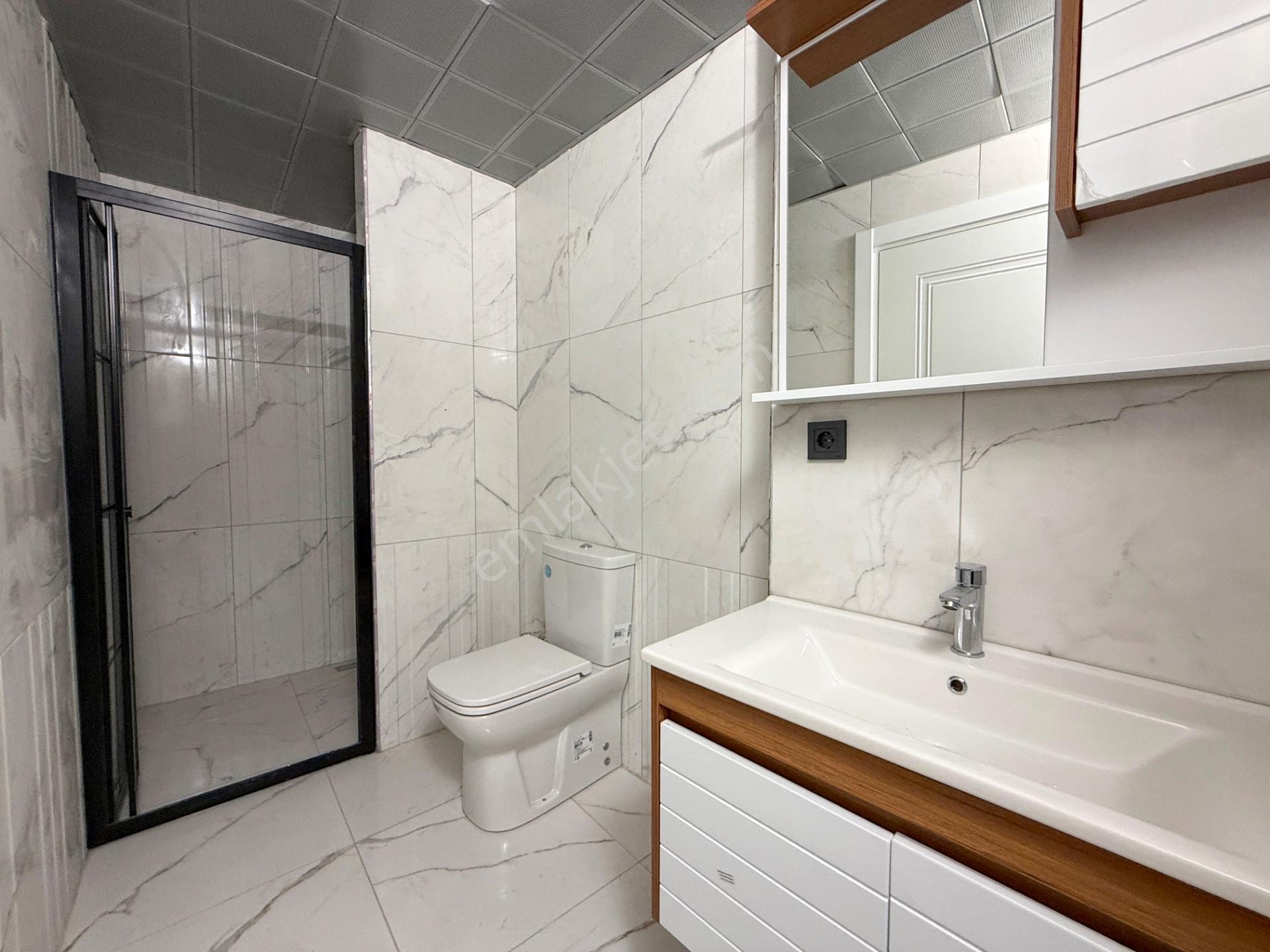 Yeni İzmir Cad Üzerinde Satılık Arakat 3+1 Daire — fotoğraf 21