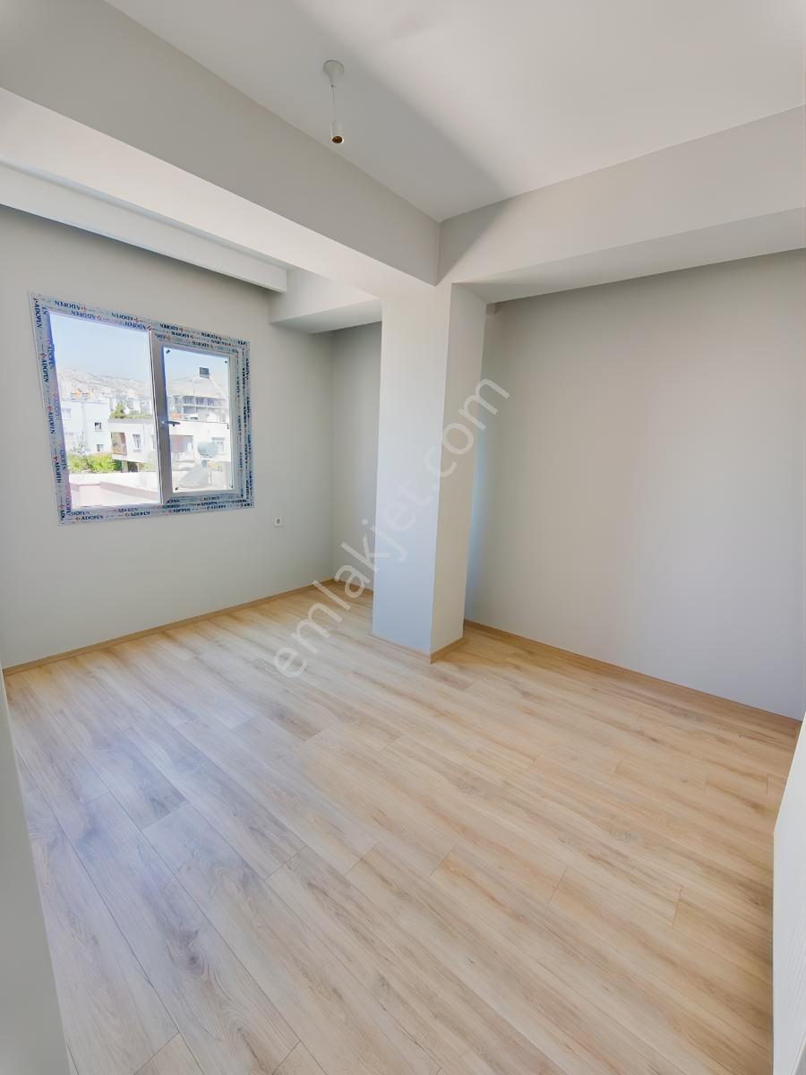 Kozan Gayrimenkul'den Krediye Uygun Sıfır Lüks 2+1 Daire — fotoğraf 10
