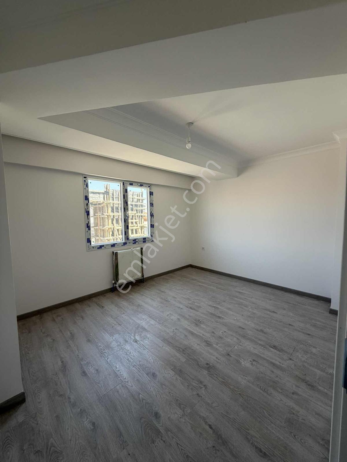 Re/max Fırtınadan Haznedarda Satılık Lüks 3+1 Daire — fotoğraf 13