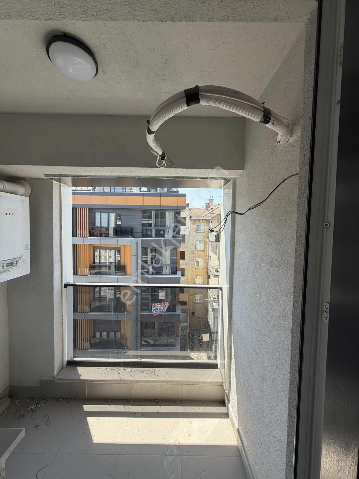 Re/max Fırtınadan Haznedarda Satılık Lüks 3+1 Daire — fotoğraf 15