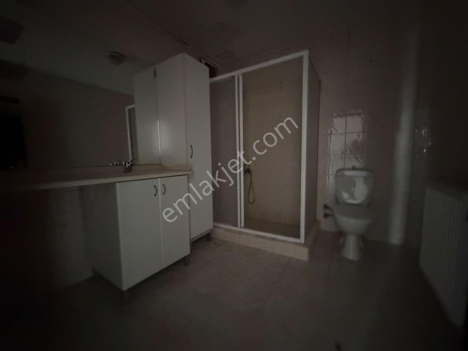 Mehmet Zengin'den Site İçinde Asansörlü 3+1 Ptotokol Yolu Yakını — fotoğraf 28